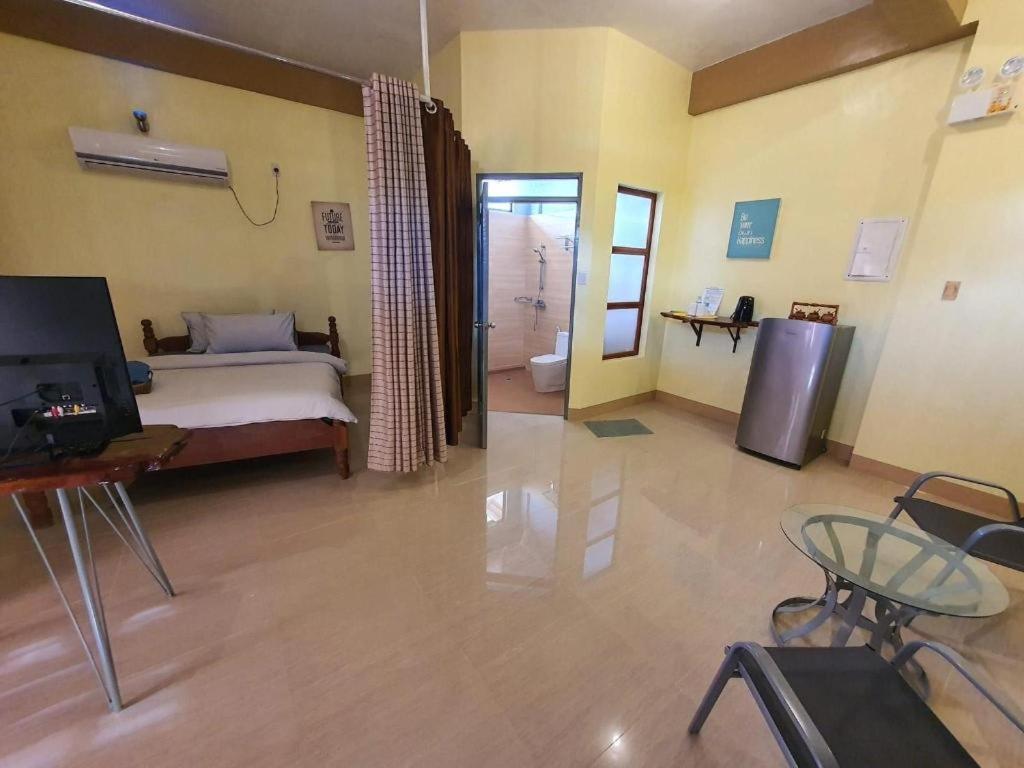 Bamboo Garden Boutique Hotel Tacloban Buitenkant foto